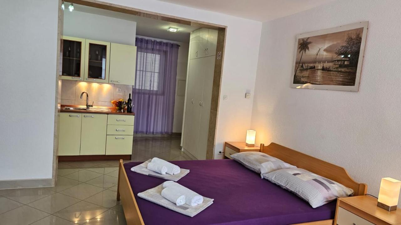 Apartmani Barnjak Trogir Zewnętrze zdjęcie