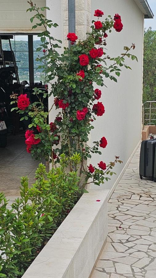 Apartmani Barnjak Trogir Zewnętrze zdjęcie